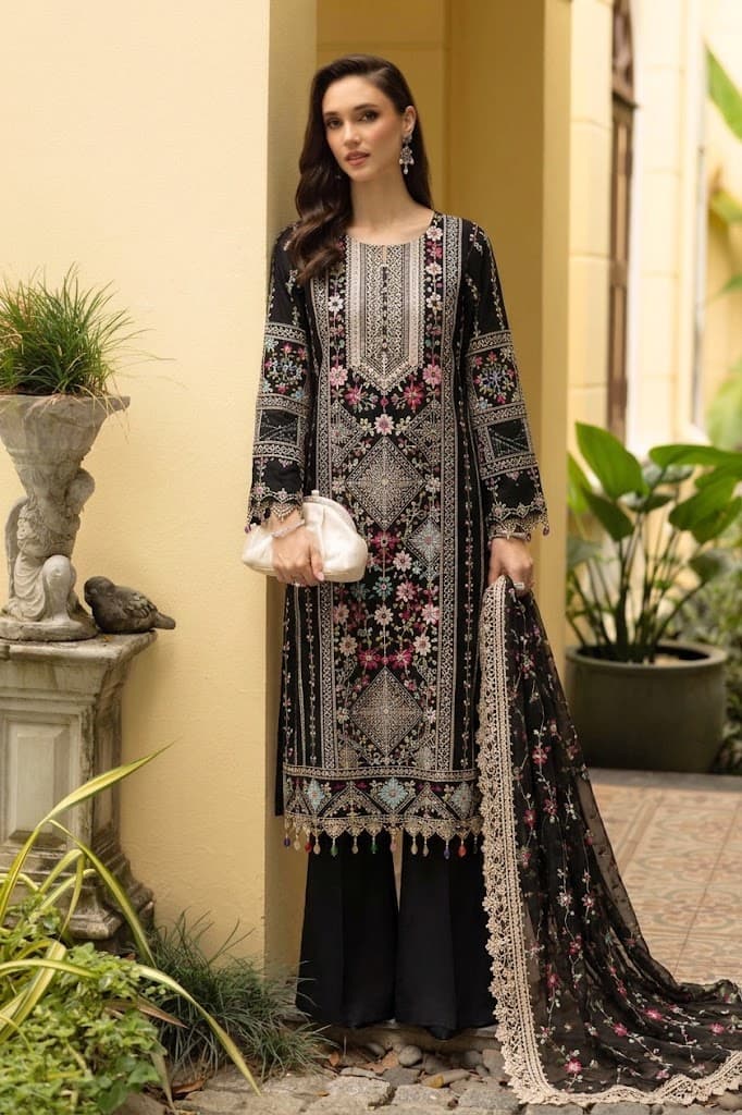 Shab Noir Luxury Suit