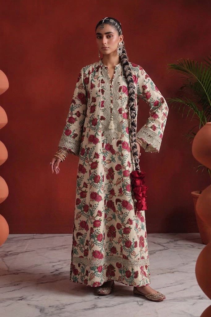 Anaya Rose Lawn