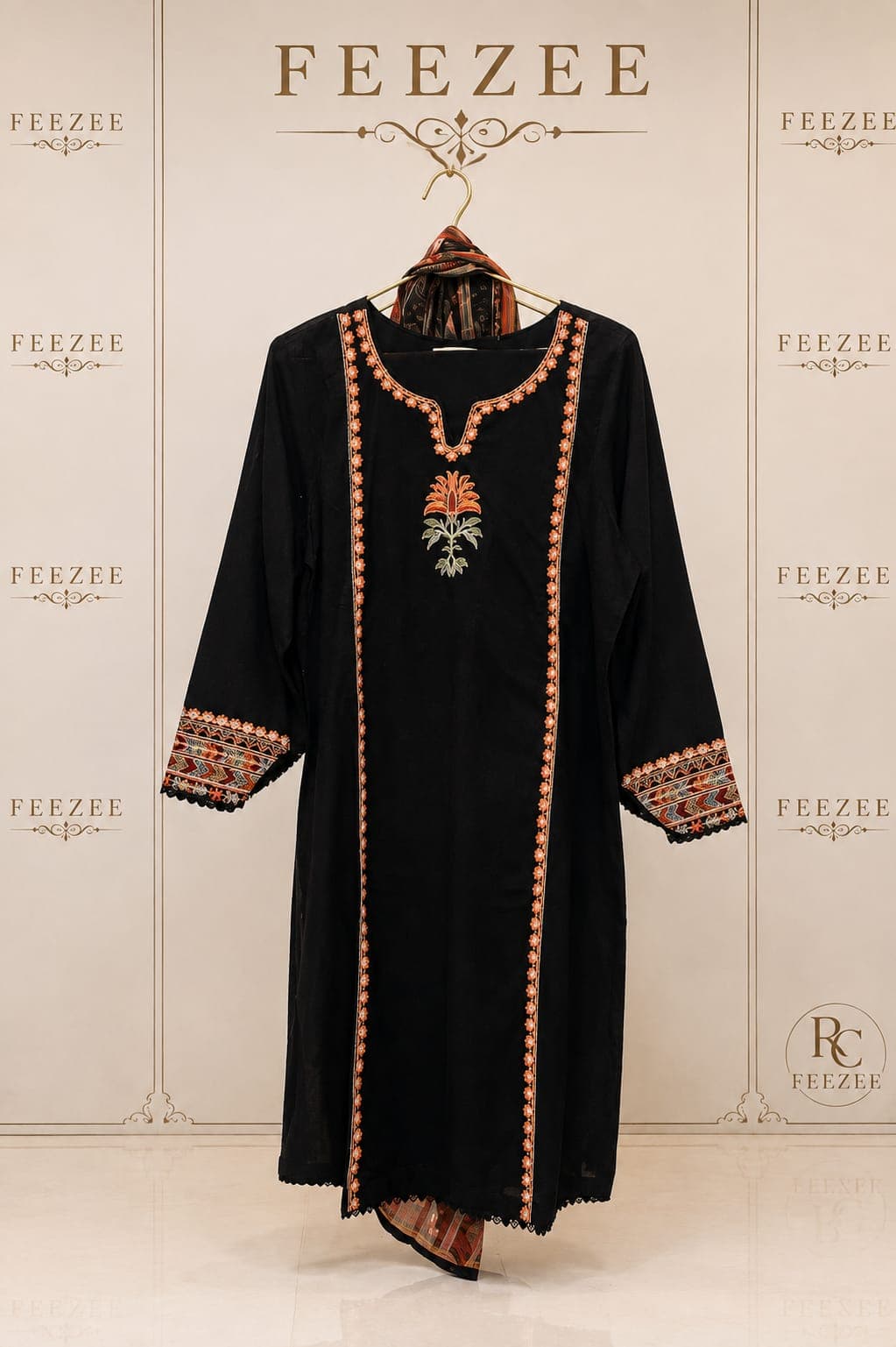Noor Midnight Kurta — view 2 of 2